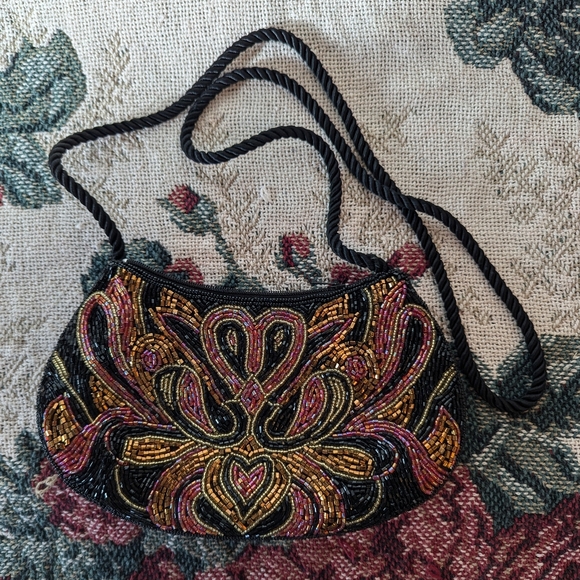 Beautiful vintage beaded purse - Picture 2 of 3